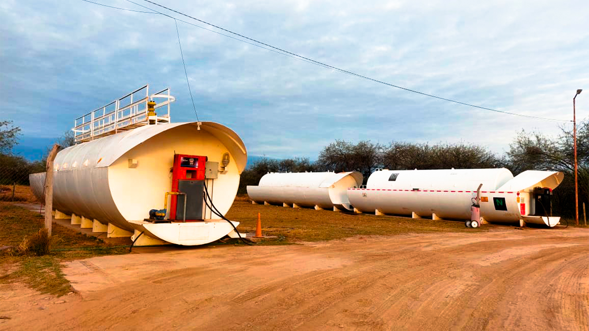 TRANSPORTE BELEN SRL CISTERNAS DE GAS OIL