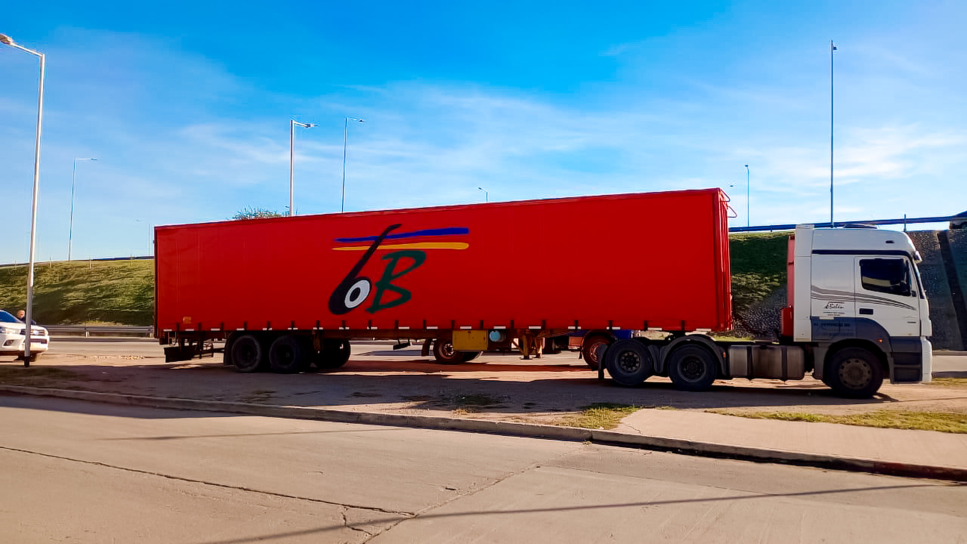 SAIDER LATERAL PORTADA TRANSPORTE BELEN